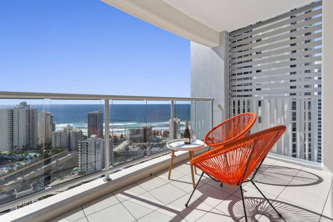 Holiday Holiday Chevron Renaissance Apartments - Mackay Tourism 14