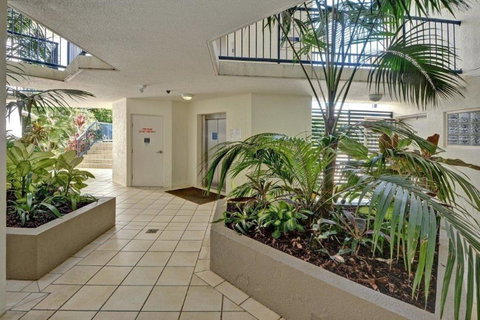 Raffles Mooloolaba - Mackay Tourism 15