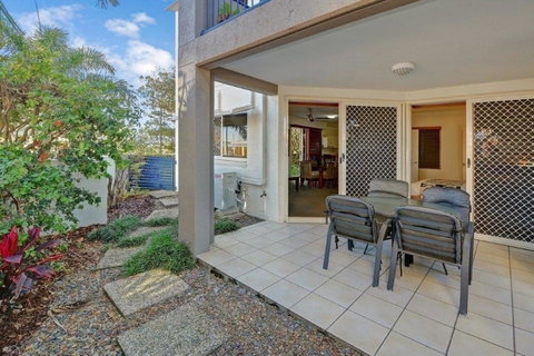 Raffles Mooloolaba - Mackay Tourism 7