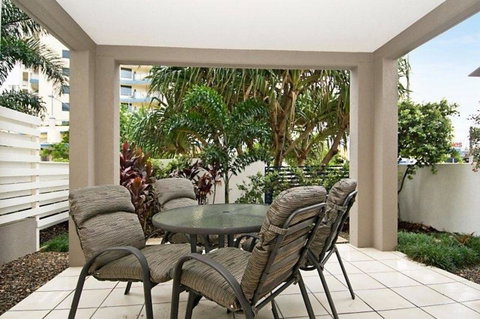 Raffles Mooloolaba - Mackay Tourism 6