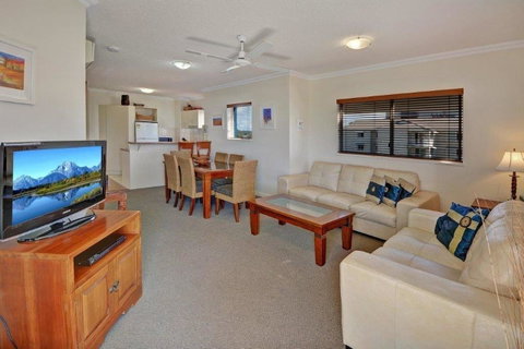 Raffles Mooloolaba - Mackay Tourism 8