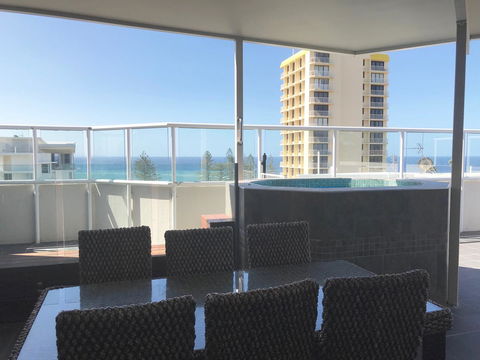 Rainbow Bay Resort Holiday Apartments - Mackay Tourism 19