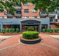 Central Brunswick Apartment Hotel - Mackay Tourism