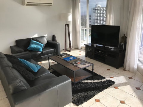 Moorings On Cavill Surfers Paradise - Mackay Tourism 37