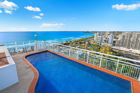 Elouera Tower - Mackay Tourism 1