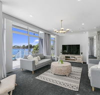 Havana Blue - Large 4 Bedroom Family Home - Mackay Tourism