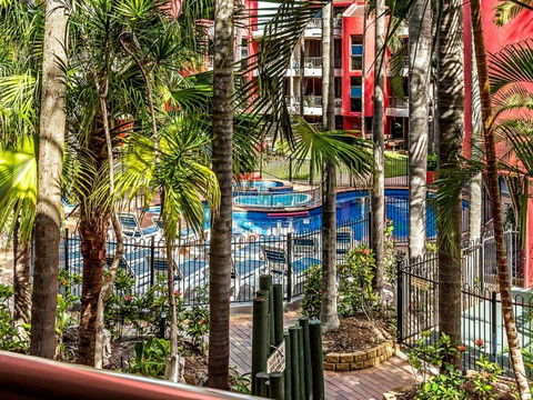 Enderley Gardens Resort - Mackay Tourism 3