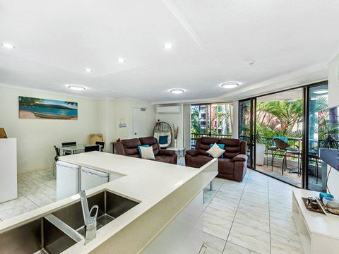 Enderley Gardens Resort - Mackay Tourism 1