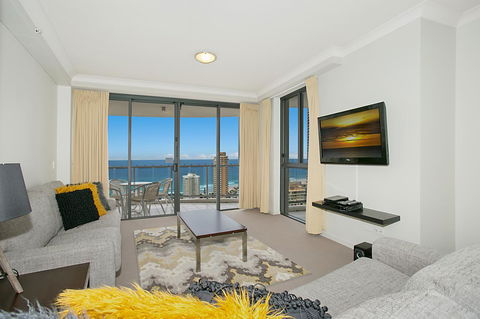 Chevron Renaissance - HR Surfers Paradise - Mackay Tourism 5