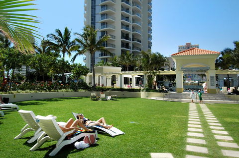 Chevron Renaissance - HR Surfers Paradise - Mackay Tourism 31