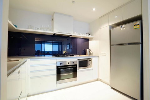 Circle On Cavill Surfers Paradise Apartments-Holiday Paradise - Mackay Tourism 10