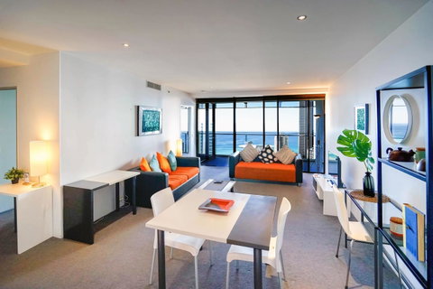 Circle On Cavill Surfers Paradise Apartments-Holiday Paradise - Mackay Tourism 16