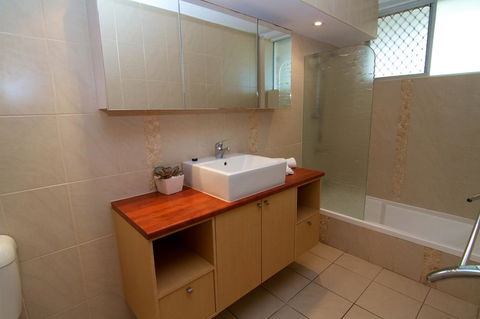 Hi Ho Beach Apartments On Broadbeach - Mackay Tourism 36