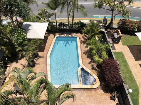 Hi Ho Beach Apartments On Broadbeach - Mackay Tourism 21
