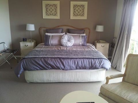 Waterview Gardens B&B - Mackay Tourism 0