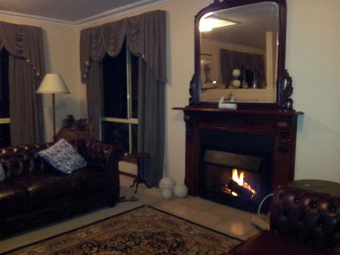 Waterview Gardens B&B - Mackay Tourism 3