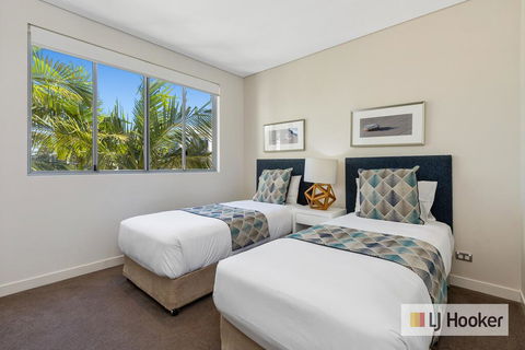 WAVE CULTURE 1204 - BEACH BLISS - Mackay Tourism 1