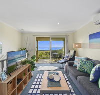 Waves at Sapphire - Mackay Tourism