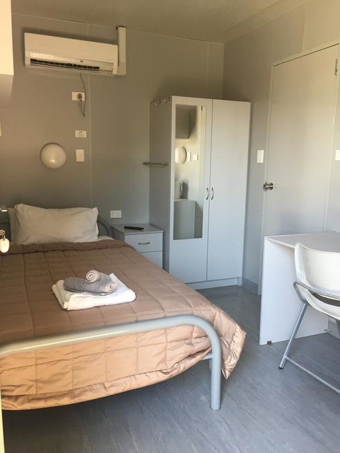 Wellshot Hotel - Mackay Tourism 1