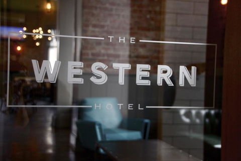 Western Hotel Ballarat - Mackay Tourism 0