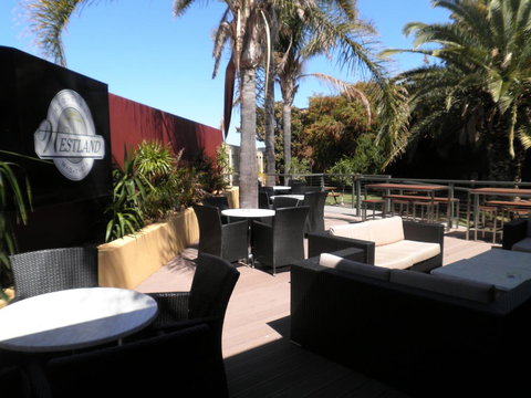 Westland Hotel Motel - Mackay Tourism 2