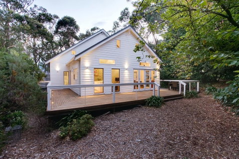 White Cottage - Mackay Tourism 0