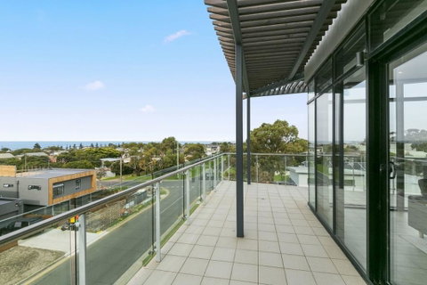 Whitewater Apartments, Australia - Mackay Tourism 3