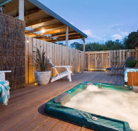 Whitewood Cottage - Secluded Spa - Mackay Tourism