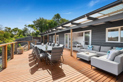 Willowdene With Pool, Spa, Tennis Court And Fireplace - Mackay Tourism 3