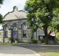 Willowgate Hall Luxury Hosted BB - Mackay Tourism