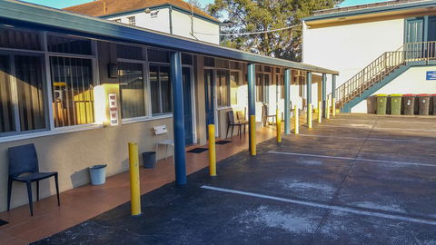 Windsor Motel - Mackay Tourism 3