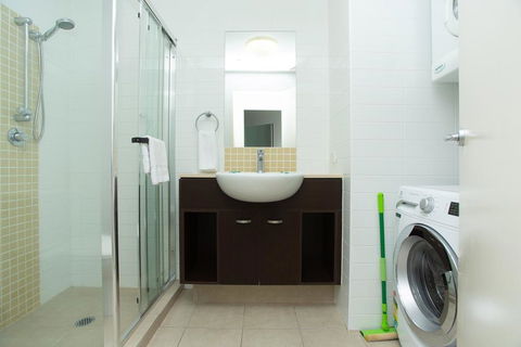 Wings Resort - Private Apartments - Mackay Tourism 2