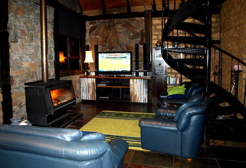 Wolfes Landing Eco Stay - Mackay Tourism 2