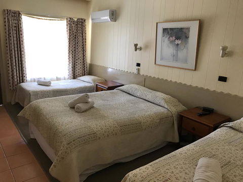 Woodmans Hill Motel - Mackay Tourism 2