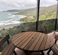 Wye Escape with amazing sweeping ocean views - Mackay Tourism