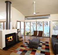 Wye View architecturally designed stunning views - Mackay Tourism