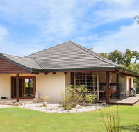 Yallingup Retreat - Mackay Tourism