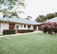 Yallingup Villas - Mackay Tourism