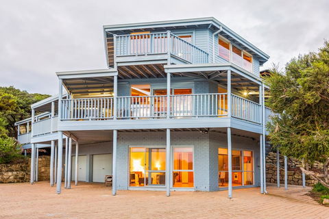 Yallingup's Best Located Beach House - Mackay Tourism 0