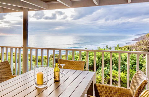 Yallingup's Best Located Beach House - Mackay Tourism 3