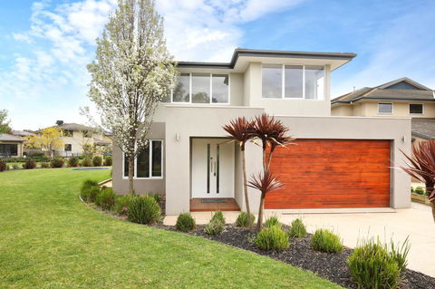 Xus Residence - Mackay Tourism 0