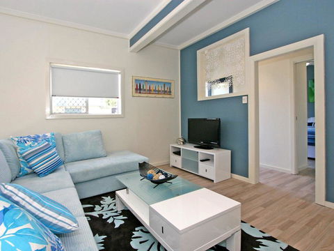 Yamba Daze - Sunrise - Pet Friendly - Mackay Tourism 1