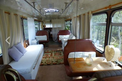 Yamba Hinterland Bush Retreat - Vintage Bus Stay - Mackay Tourism 1