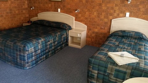 Yambil Inn - Mackay Tourism 1