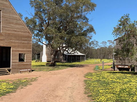 Yarrabandai Creek Homestead - Mackay Tourism 3