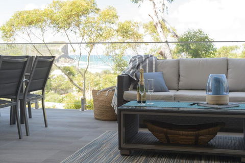 YARINGA - Retreat Style Accomodation With Swimming Pool - Mackay Tourism 3
