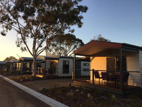 Yarrawonga Riverlands Tourist Park - Mackay Tourism 0