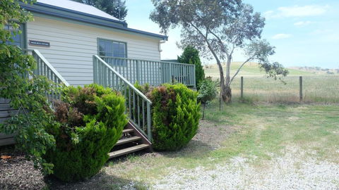 Yea Wood Duck Cottage - Mackay Tourism 3