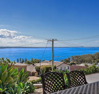 Yenangoon - Walking together Corlette - Mackay Tourism