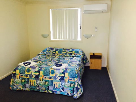 Yetholme Motor Inn - Mackay Tourism 1